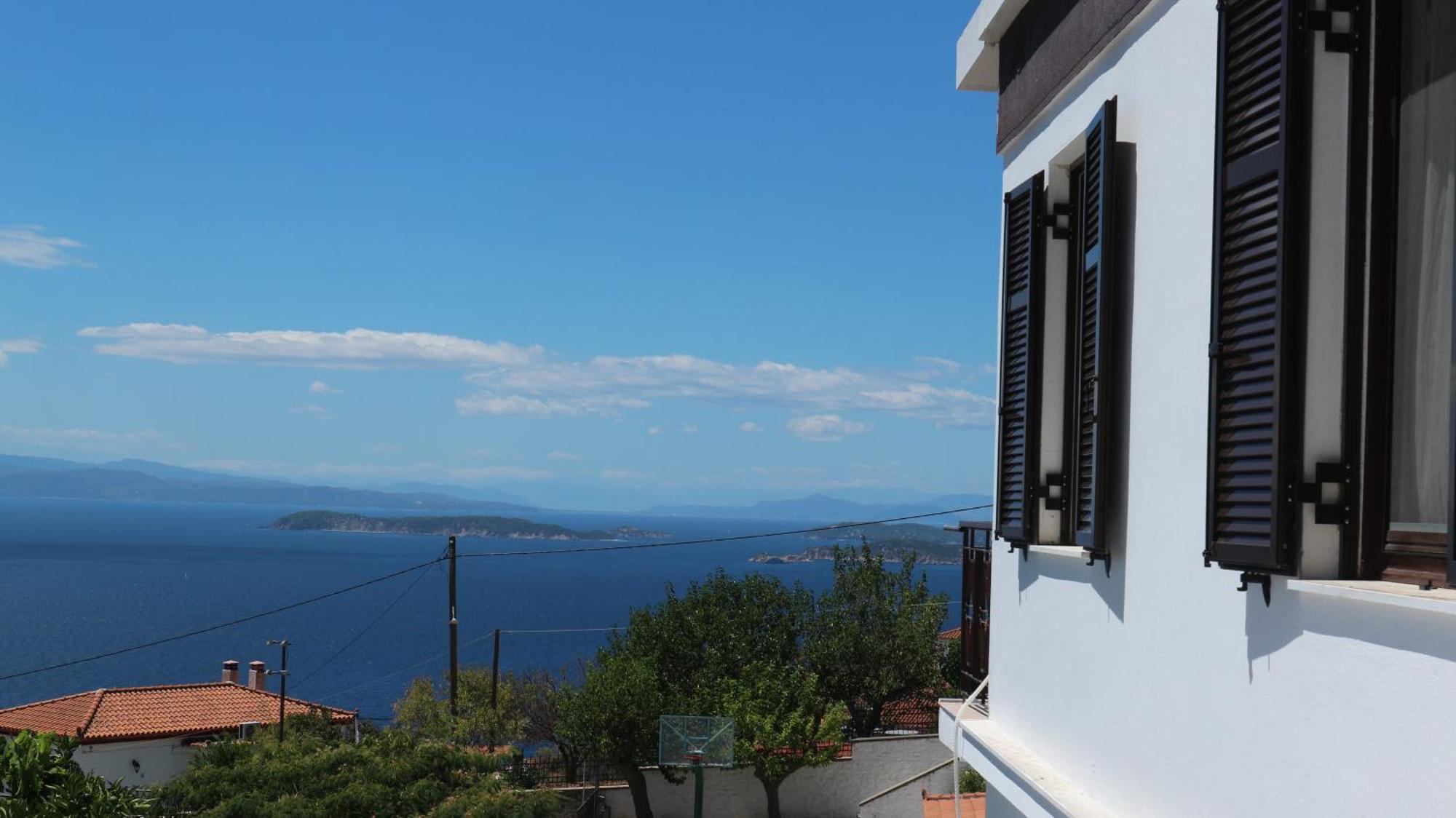 Villa Demie And George Ηouse Loutraki  Exterior foto