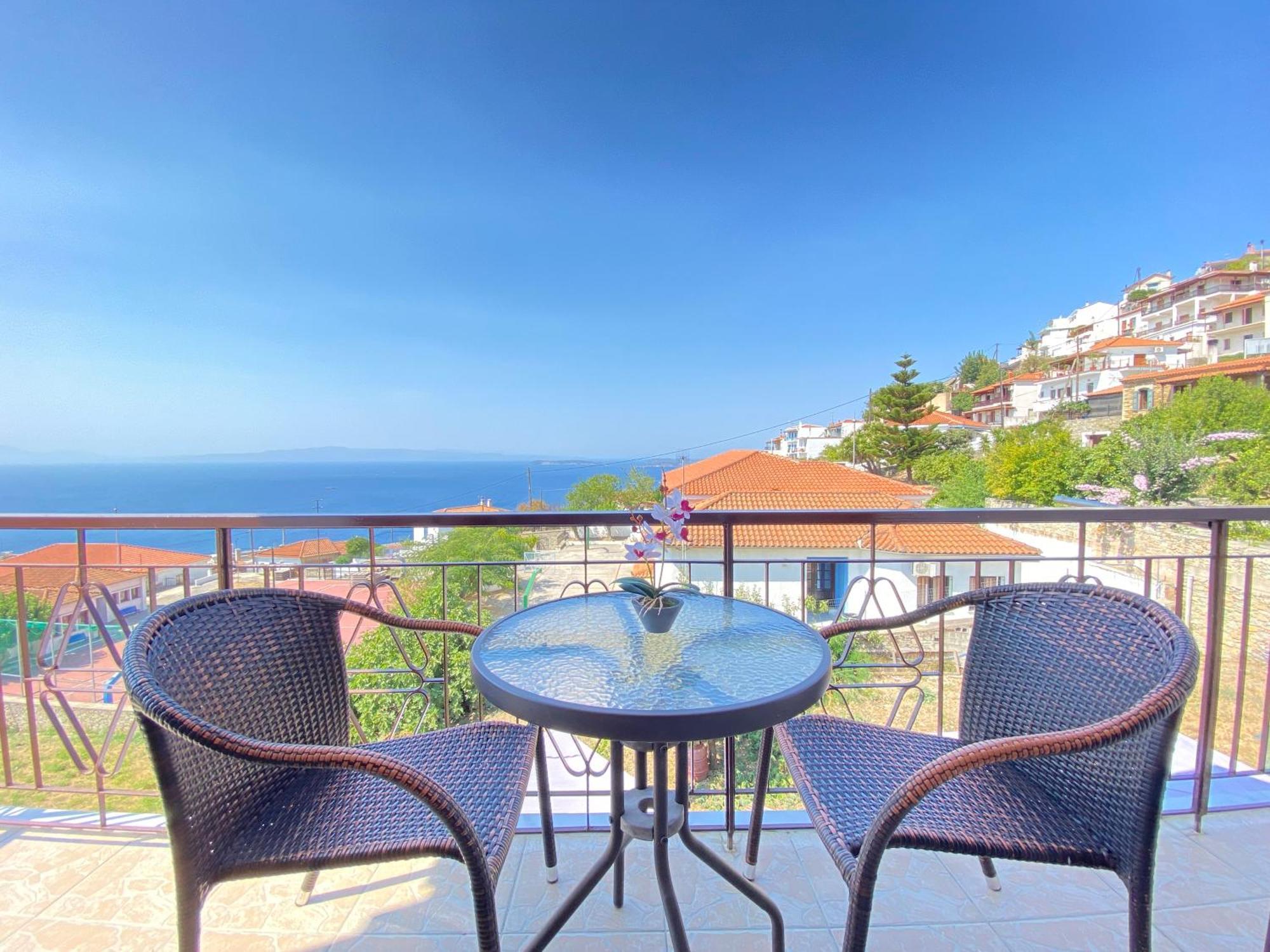 Villa Demie And George Ηouse Loutraki  Exterior foto