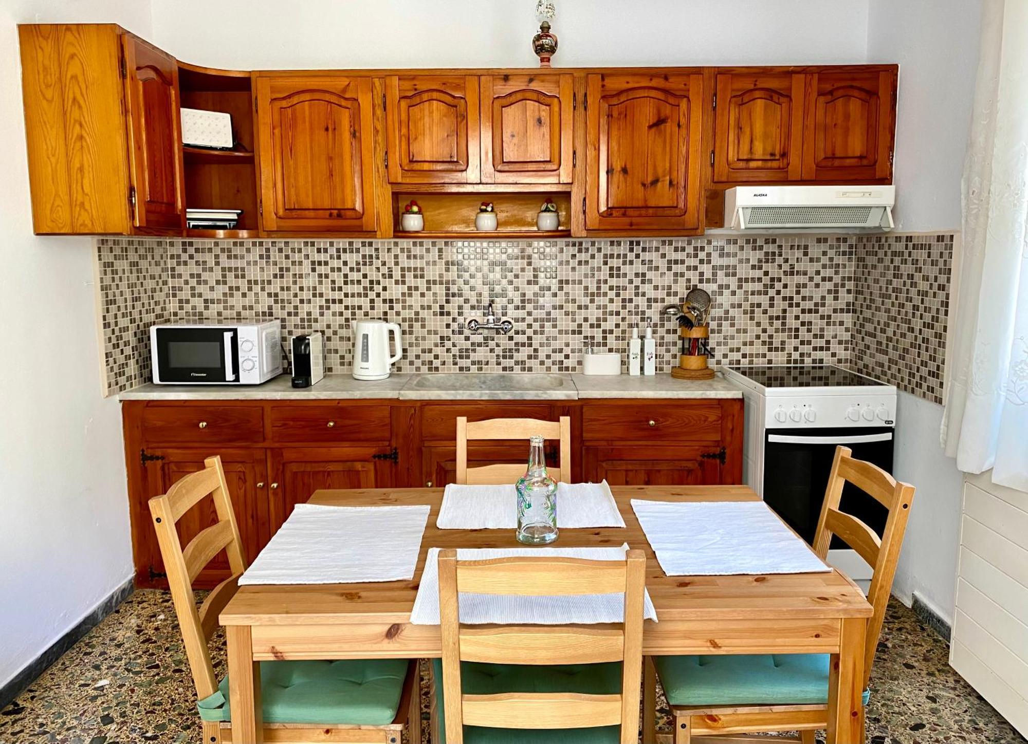 Villa Demie And George Ηouse Loutraki  Exterior foto