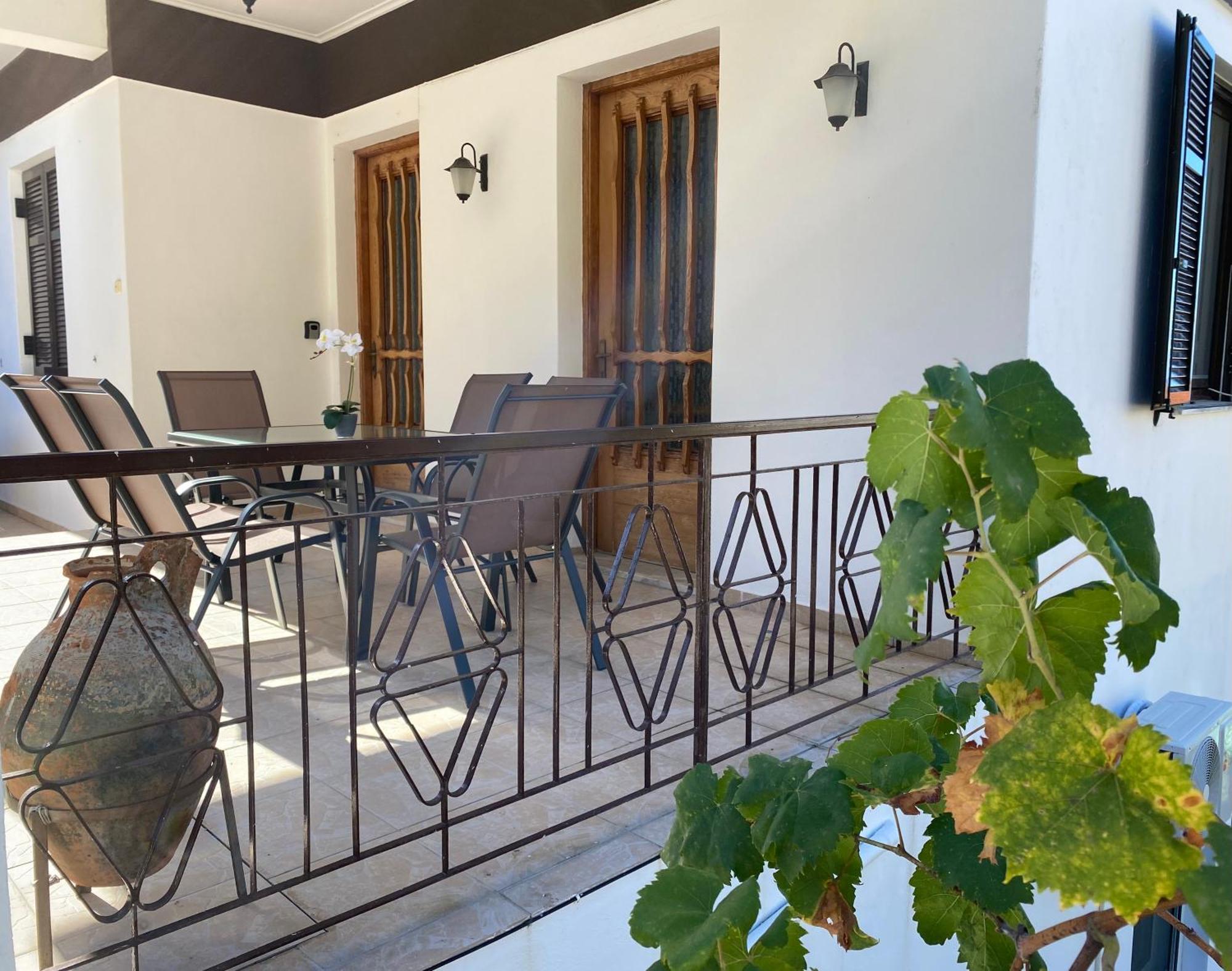 Villa Demie And George Ηouse Loutraki  Exterior foto